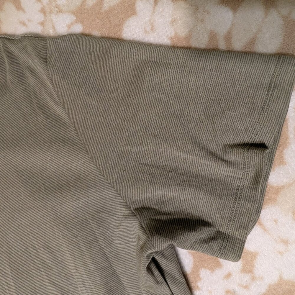 Banana Republic Men's Olive Luxe Touch Short Sleeve Tee, Men's XXL - Picture 6 of 7